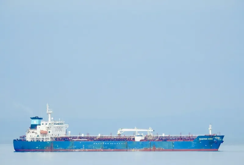 MAERSK ERIK Tanker IMO 9316608 photo 5