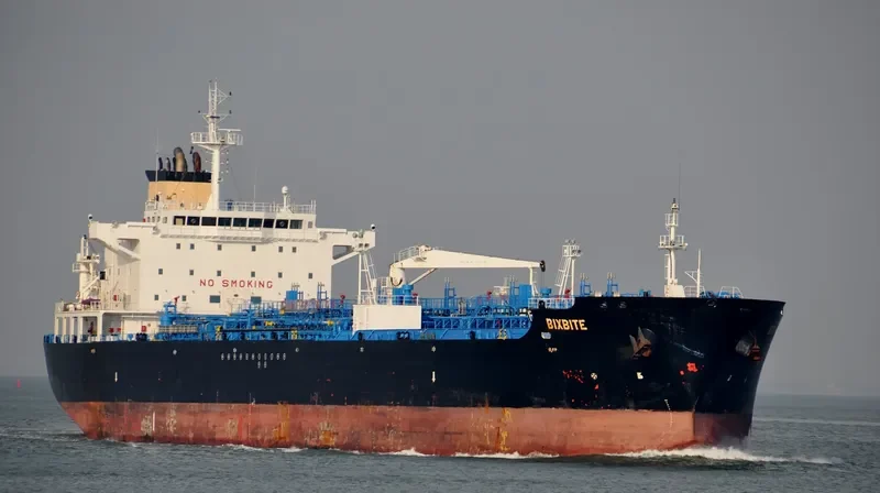 BIXBITE Tanker IMO 9316610 photo 4