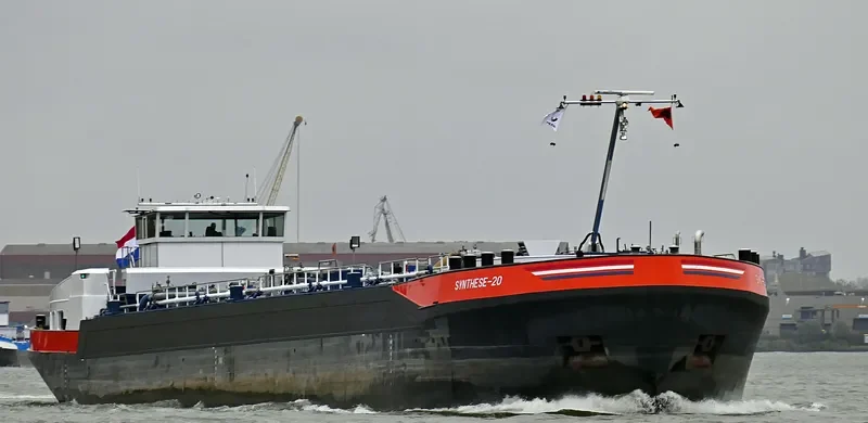 VOLLENHOVE Tanker IMO 9316842 photo 4