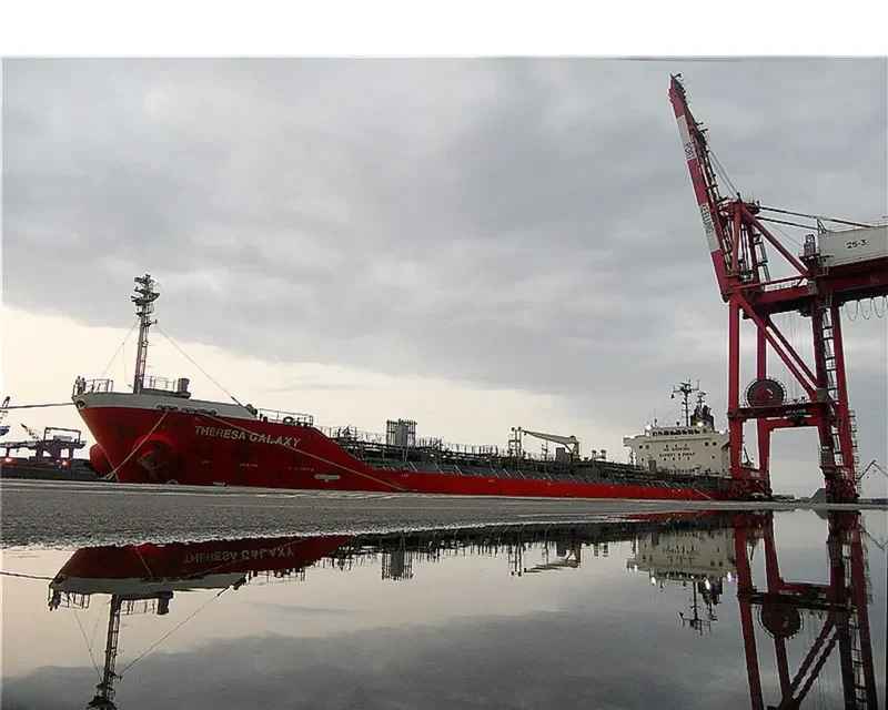 THERESA GALAXY Tanker IMO 9317195 photo 3