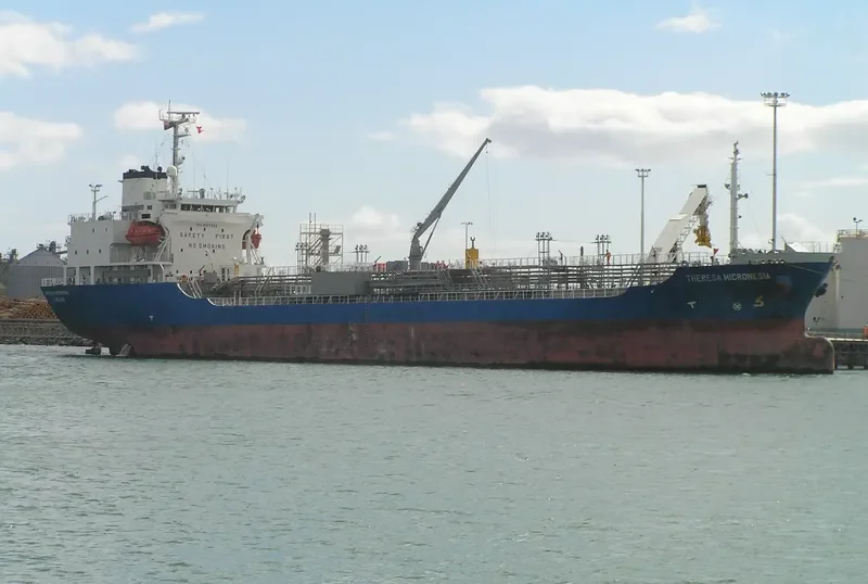 THERESA MICRONESIA Tanker IMO 9317250 photo 2