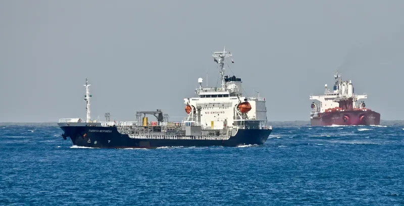 THERESA MICRONESIA Tanker IMO 9317250 photo 9