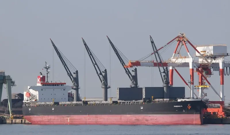PHOENIX K Bulk Carrier IMO 9317365 photo 6