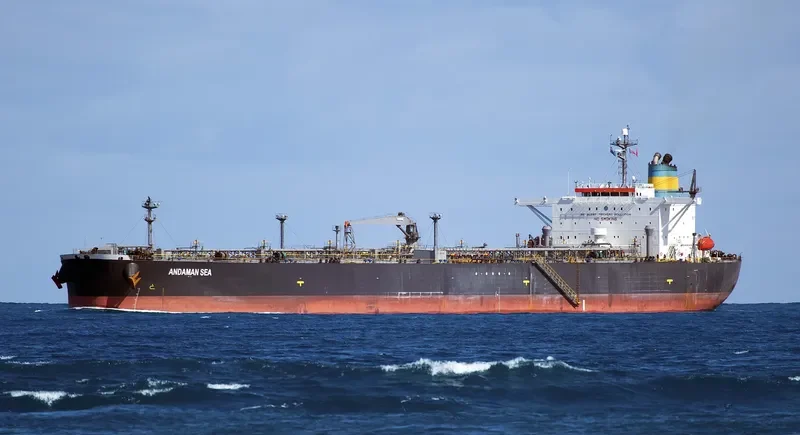 SHIP 111 Tanker IMO 9317717 photo 7