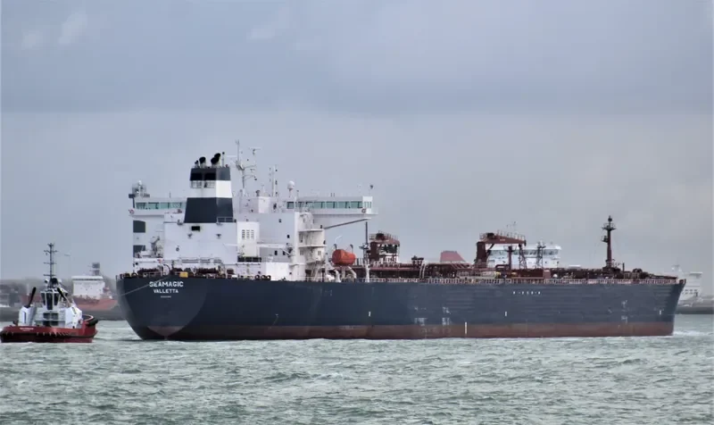 SEAMAGIC Tanker IMO 9317949 photo 2