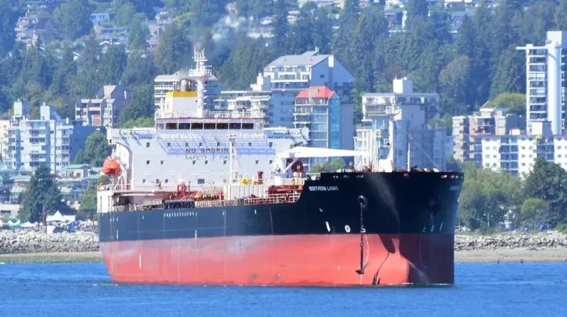 NORTHERN LIGHT Tanker IMO 9318022 photo 10