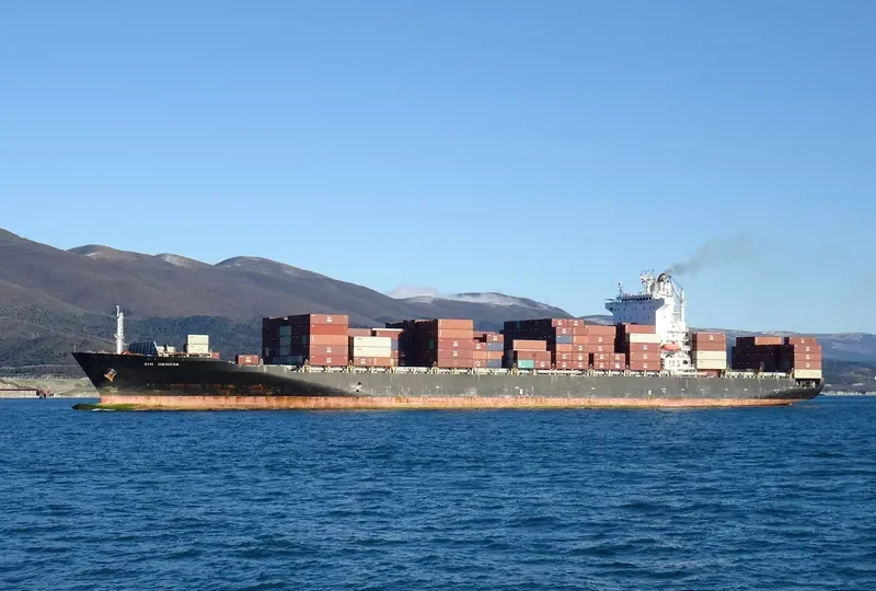 GENOVA Container Ship IMO 9318187 photo 6