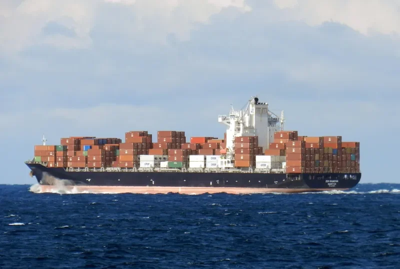 GENOVA Container Ship IMO 9318187 photo 10