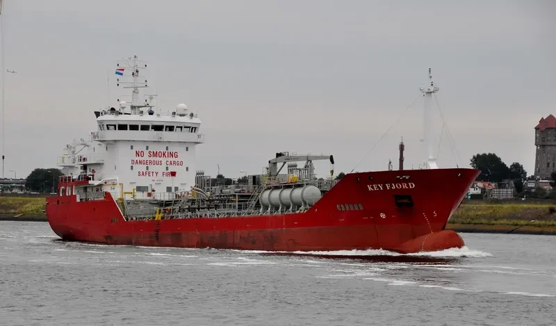 DEE FISHER Tanker IMO 9318216 photo 4