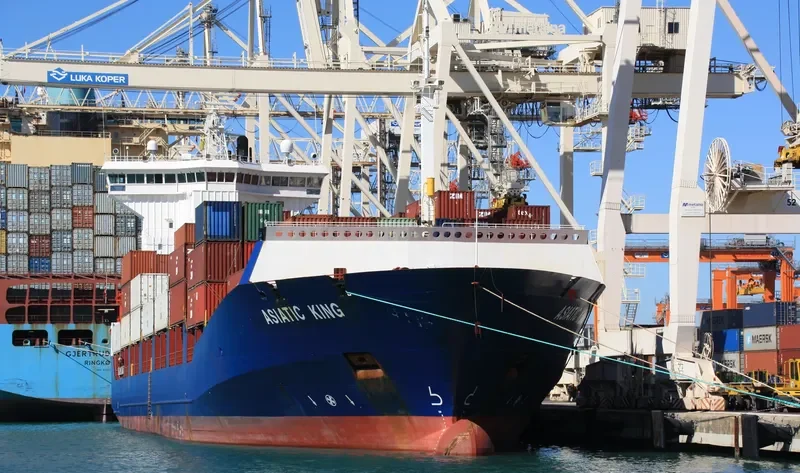 ASIATIC KING Container Ship IMO 9318266 photo 5