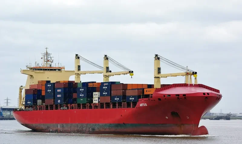RITA Container Ship IMO 9318931 photo 3