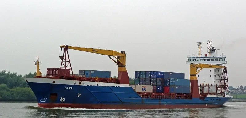 RITA Container Ship IMO 9318931 photo 9