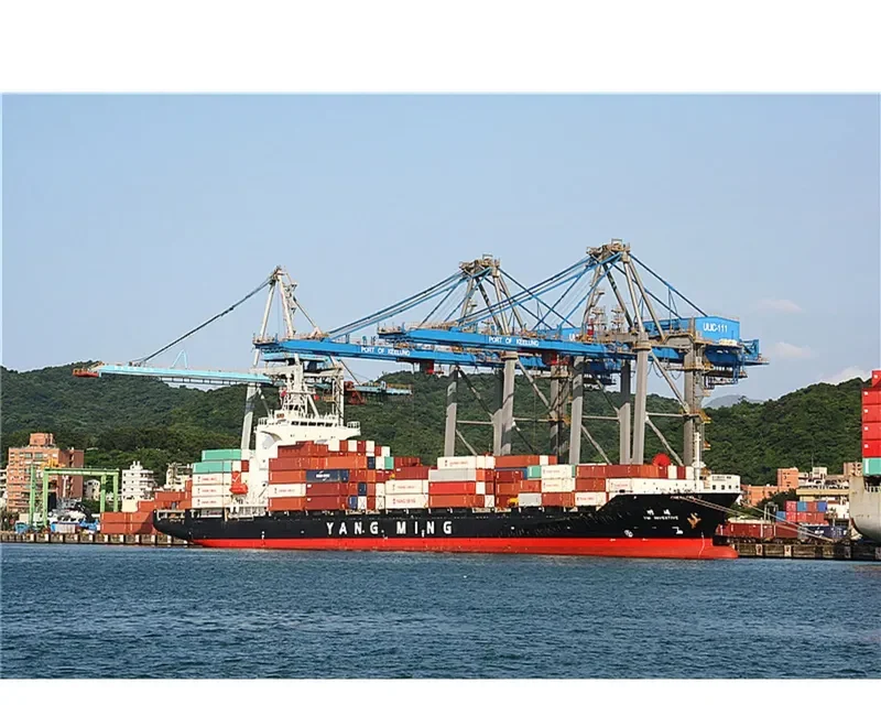 YM INVENTIVE Container Ship IMO 9319105 photo 8