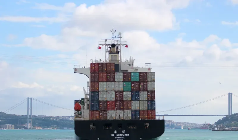 YM INCREMENT Container Ship IMO 9319143 photo 6