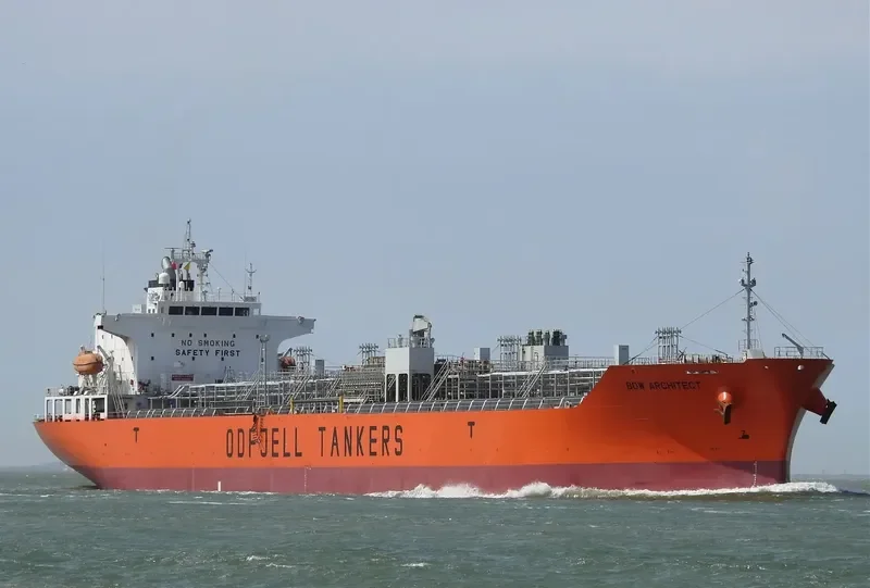 BOW ARCHITECT Tanker IMO 9319480 photo 8