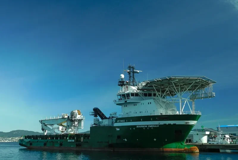 IZUMRUD Offshore Vessel IMO 9319715 photo 5