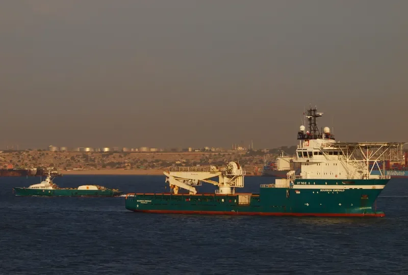 IZUMRUD Offshore Vessel IMO 9319715 photo 9