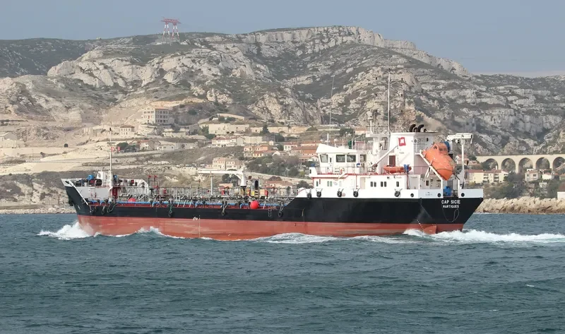 SB FLEGREA Tanker IMO 9319973 photo 3