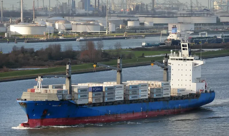 SEASPAN LOGA Container Ship IMO 9320001