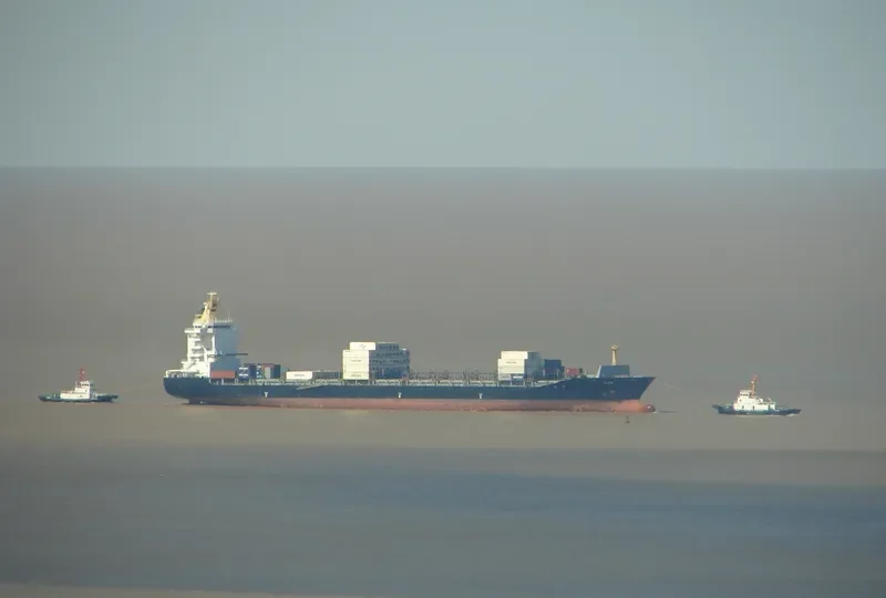 SITC SURABAYA Container Ship IMO 9320025 photo 5
