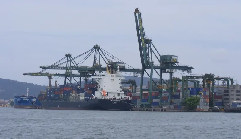 SITC SURABAYA Container Ship IMO 9320025 photo 7