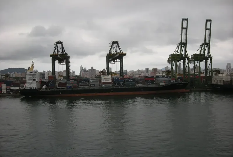 SITC SURABAYA Container Ship IMO 9320025 photo 9