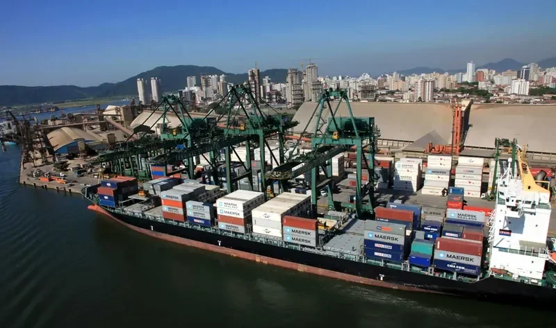 SITC SURABAYA Container Ship IMO 9320025 photo 10