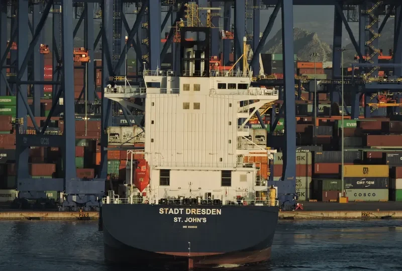 STADT DRESDEN Container Ship IMO 9320049 photo 6