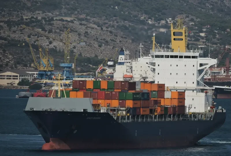 STADT DRESDEN Container Ship IMO 9320049 photo 9