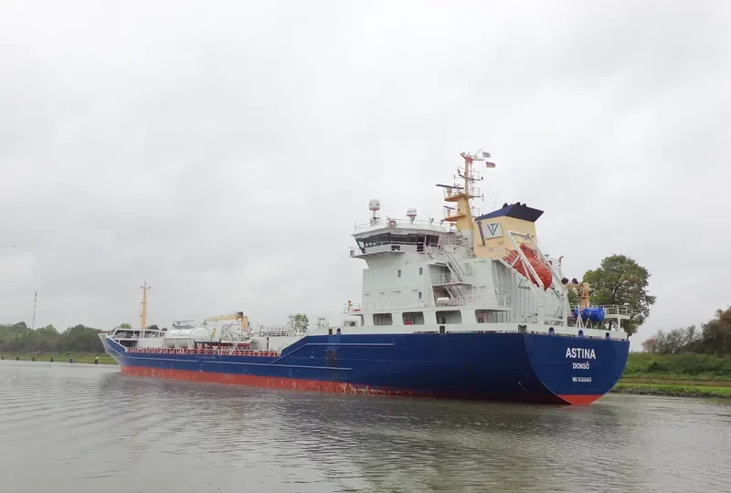 ASTINA Tanker IMO 9320063 photo 7