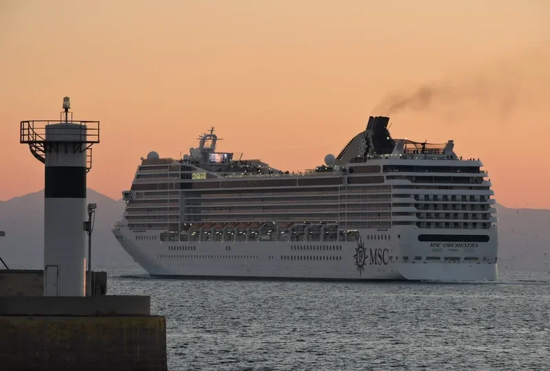 MSC ORCHESTRA Passenger Ship IMO 9320099 photo 7