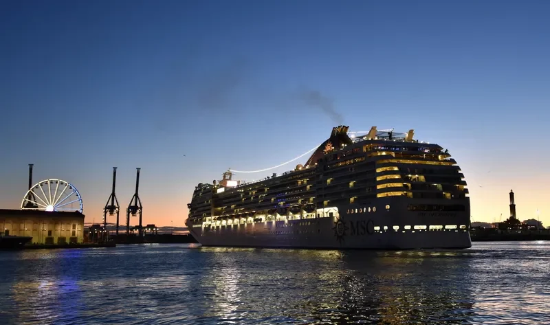 MSC ORCHESTRA Passenger Ship IMO 9320099 photo 9