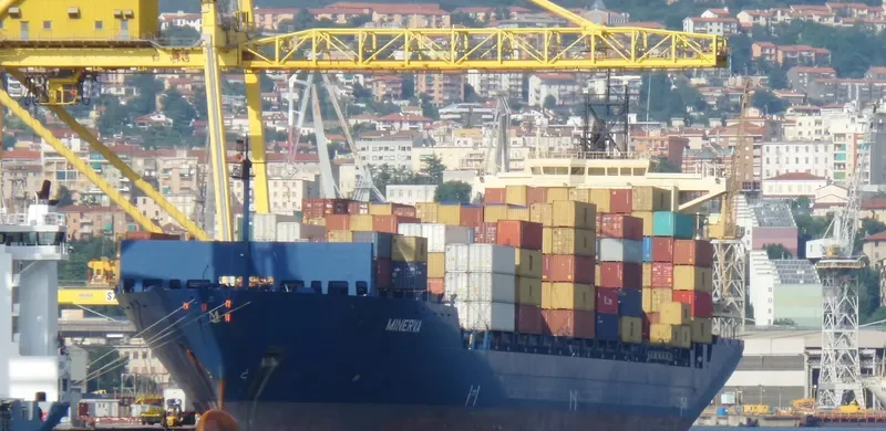 SITU MAS Container Ship IMO 9320142 photo 10