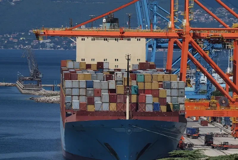 GEORG MAERSK Container Ship IMO 9320257 photo 10
