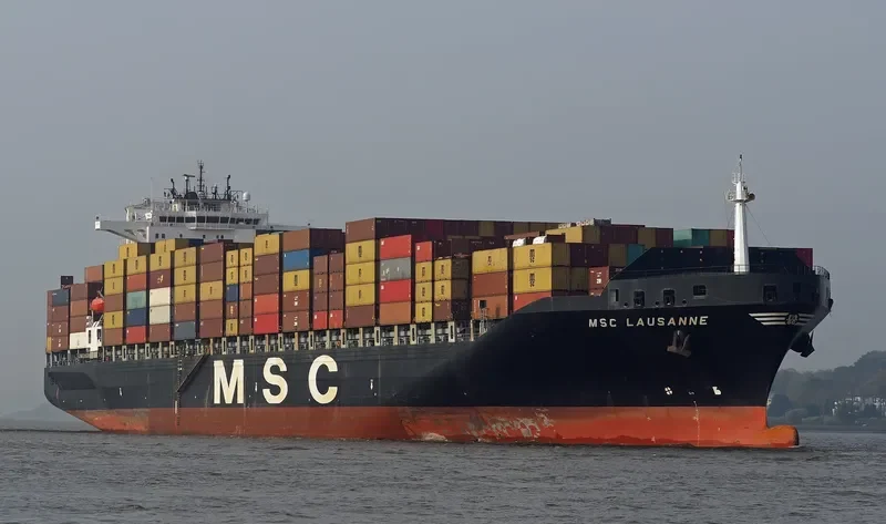 MSC LAUSANNE Container Ship IMO 9320398 photo 6