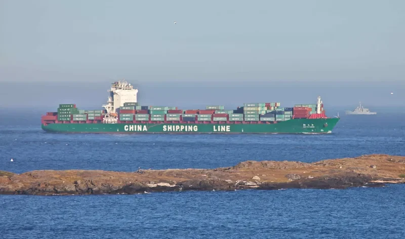 XIN TAI CANG Container Ship IMO 9320465 photo 6