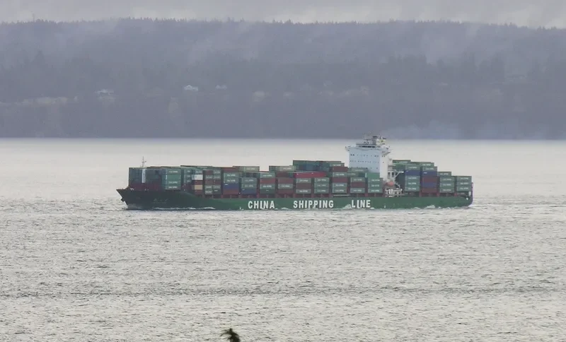 XIN TAI CANG Container Ship IMO 9320465 photo 10