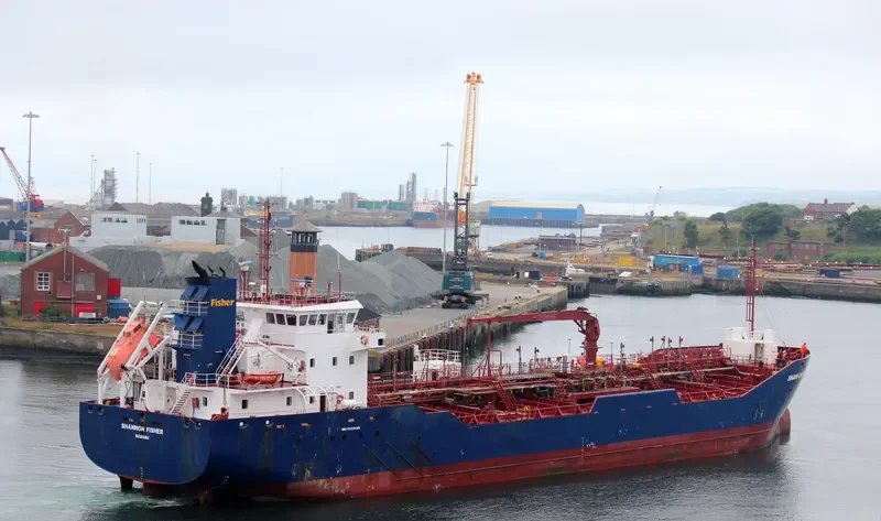SHANNON FISHER Tanker IMO 9320489 photo 8