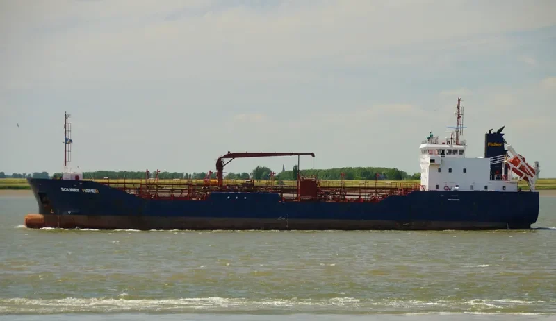 SOLWAY FISHER Tanker IMO 9320491 photo 7