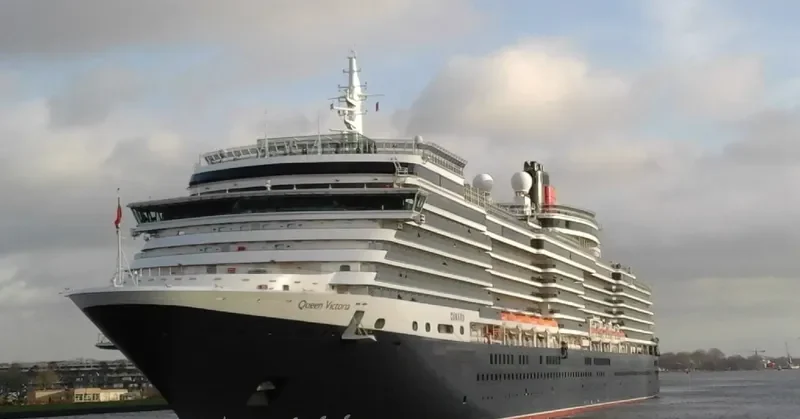 QUEEN VICTORIA Passenger Ship IMO 9320556 photo 2