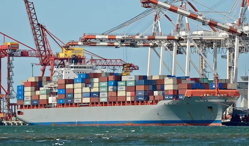 UTE Container Ship IMO 9320685