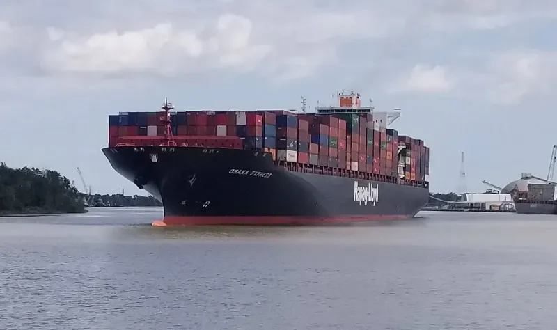OSAKA EXPRESS Container Ship IMO 9320697 photo 3