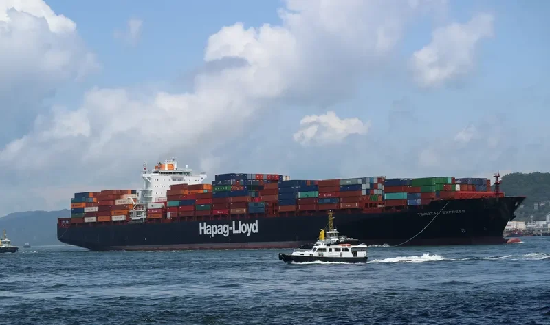 TSINGTAO EXPRESS Container Ship IMO 9320702