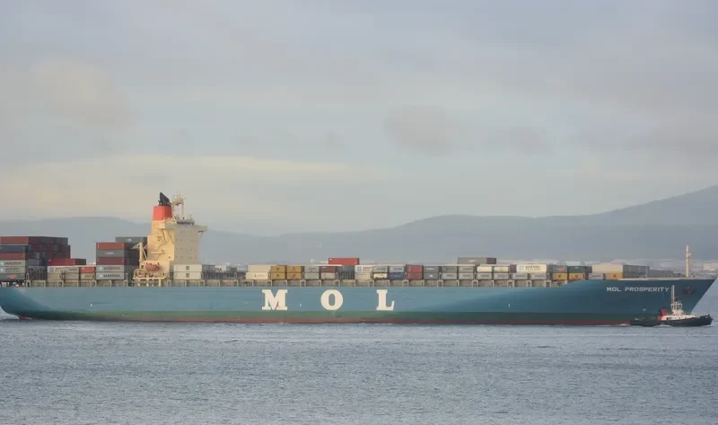 MOL PROSPERITY Container Ship IMO 9321031 photo 9
