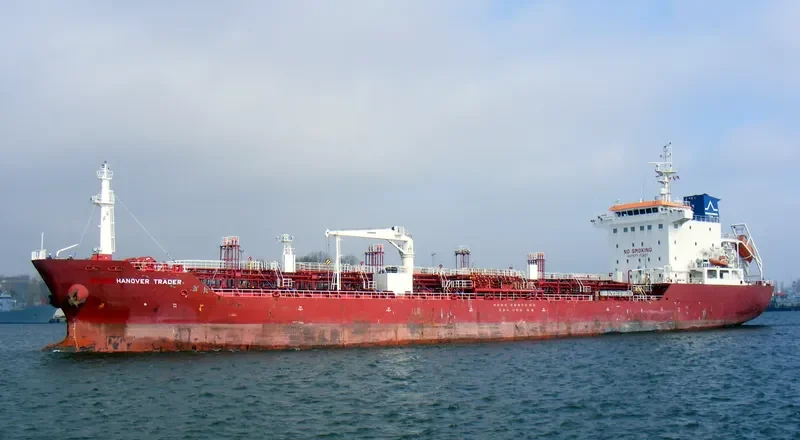 KS IRIS Tanker IMO 9321134 photo 8