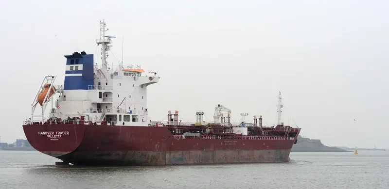 KS IRIS Tanker IMO 9321134 photo 9