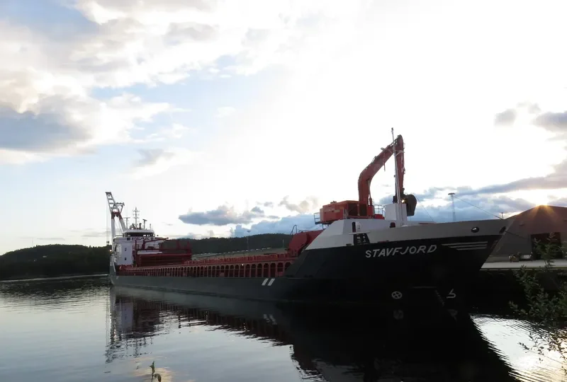 STAVFJORD General Cargo IMO 9321380 photo 3