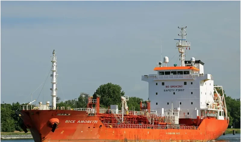 BICE AMORETTI Tanker IMO 9321445 photo 5