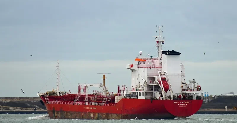 BICE AMORETTI Tanker IMO 9321445 photo 10