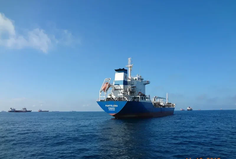 ELENA II Tanker IMO 9321469 photo 4